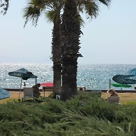 Kumsal Κουσάντασι